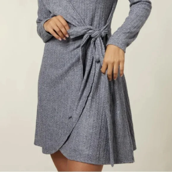 🔥O’NEILL WRAP SWEATER DRESS🔥 - Picture 3 of 8